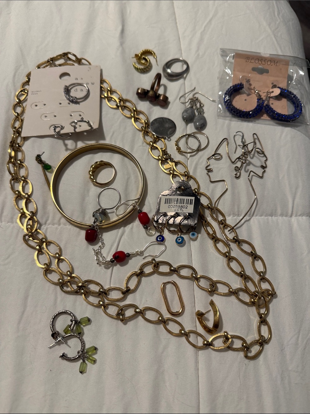 Gold Link Necklace and Mixed Jewelry Set - Unbranded